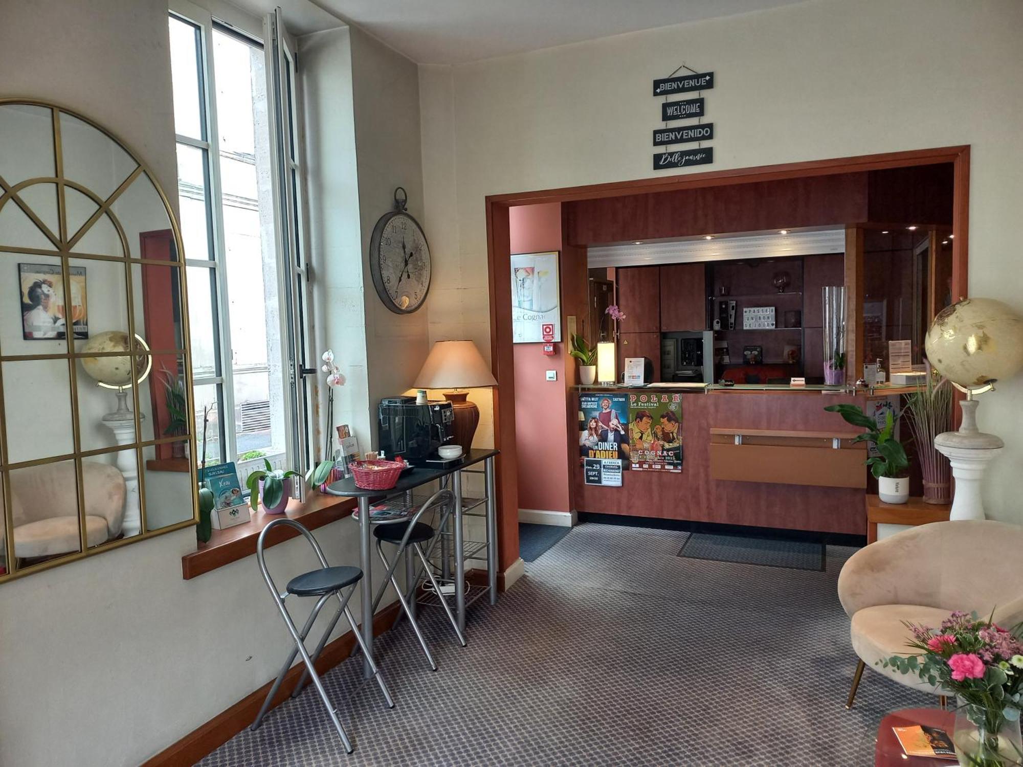 Logis Hotel La Residence, Cognac Centre Экстерьер фото